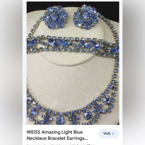 Sky blue rhinestone bracelet & earrings lot - Picture 4 of 4